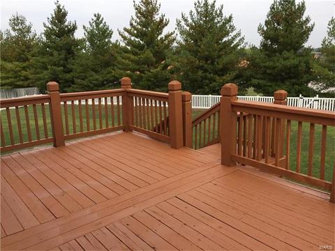 4 Sunshine Ct, O'fallon, MO 63368 photo 2