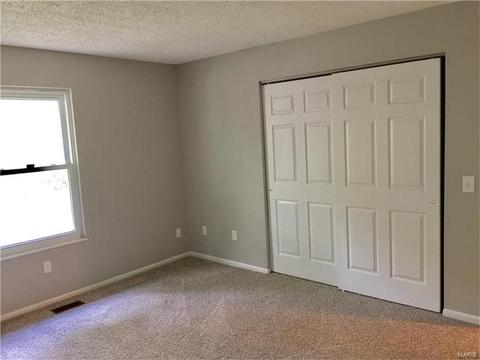 61 White Doe Ct, Eureka, MO 63025 photo 6