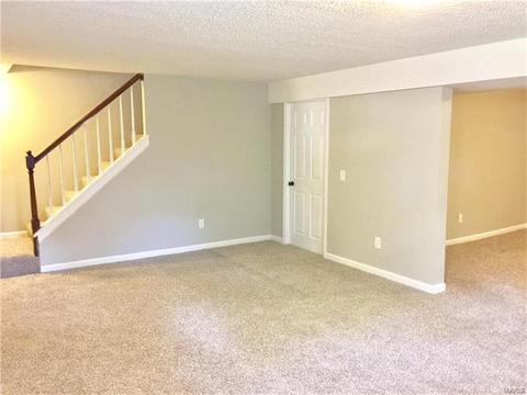 61 White Doe Ct, Eureka, MO 63025 photo 13
