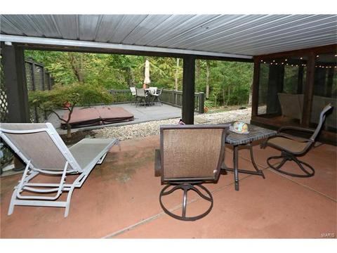1938 Strawberry Ridge Dr, Ballwin, MO 63021 photo 23
