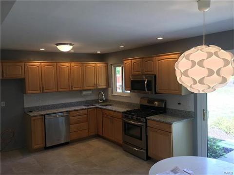 10 Le Tour Ct, Manchester, MO 63021 photo 7