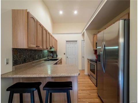 33 Thoreau Ct, O'fallon, MO 63366 photo 13