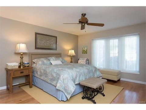 474 Sunstone Dr, Ballwin, MO 63011 photo 10