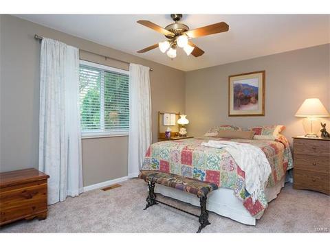 474 Sunstone Dr, Ballwin, MO 63011 photo 13