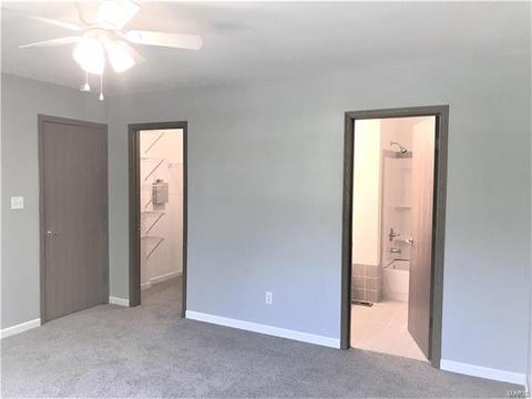 125 Towne Square Ct, Eureka, MO 63025 photo 16