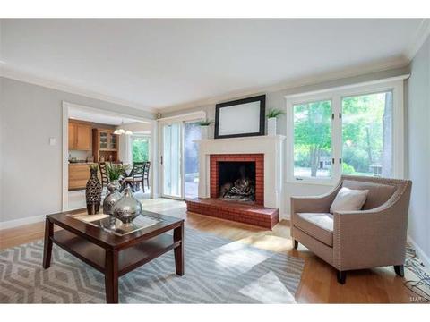1 Barrett Woods, Ballwin, MO 63021 photo 5