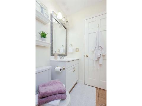 1 Barrett Woods, Ballwin, MO 63021 photo 34