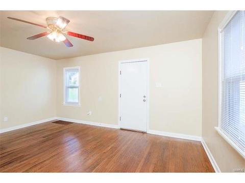 3518 Connor Ave, Saint Louis, MO 63121 photo 5