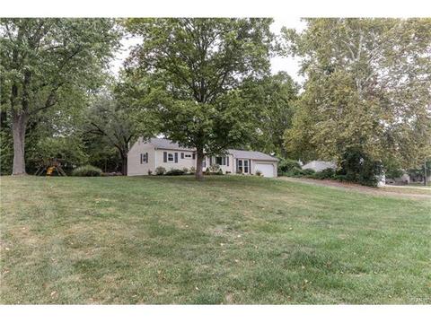 211 Highview, Ballwin, MO 63011 photo 5