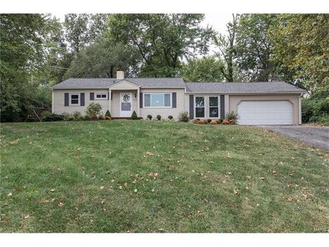 211 Highview, Ballwin, MO 63011 photo 1
