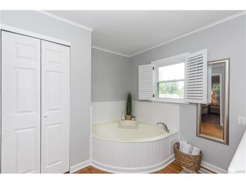 211 Highview, Ballwin, MO 63011 photo 23