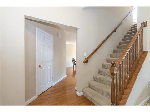 205 Spring Borough Dr, O'fallon, MO 63368 photo 12