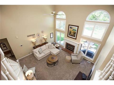 565 Oak Leaf Manor Ct, Ballwin, MO 63021 photo 7