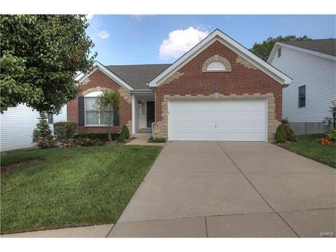 529 Boulder River Dr, O'fallon, MO 63368 photo 1
