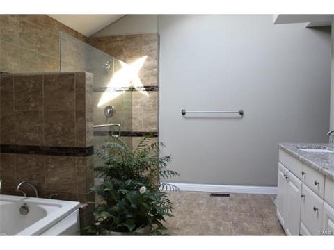 6 Westbrooke Ter, Ballwin, MO 63021 photo 27