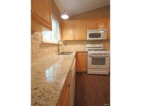 1226 Weatherton, Ballwin, MO 63021 photo 11
