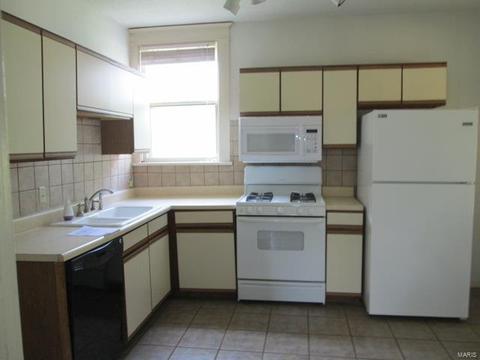 3619 Risch Ave, Saint Louis, MO 63125 photo 11