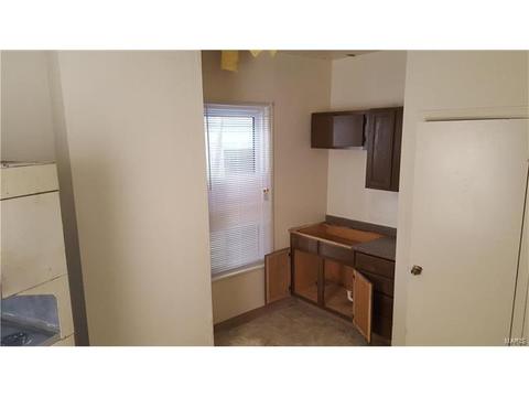 2615 Carson Rd, Saint Louis, MO 63114 photo 7