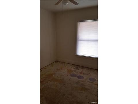 2615 Carson Rd, Saint Louis, MO 63114 photo 3