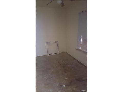 2615 Carson Rd, Saint Louis, MO 63114 photo 5