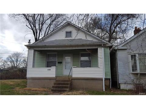 2615 Carson Rd, Saint Louis, MO 63114 photo 1