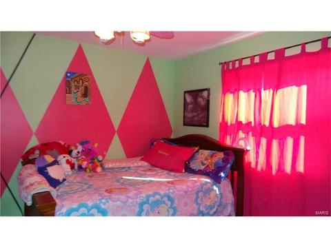 539 Golfwood, Ballwin, MO 63021 photo 9