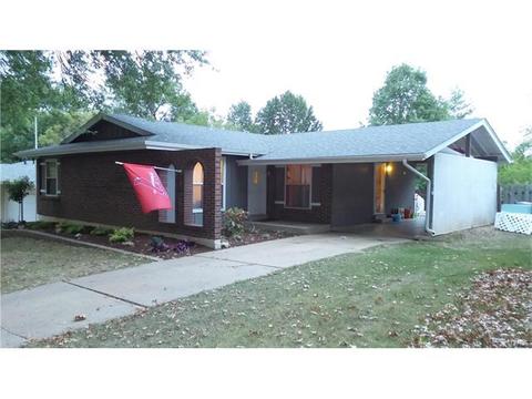 539 Golfwood, Ballwin, MO 63021 photo 1