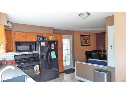 539 Golfwood, Ballwin, MO 63021 photo 6