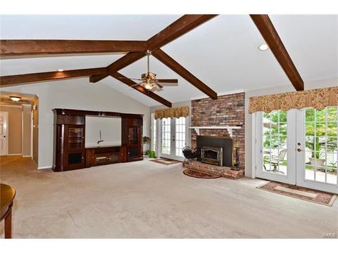 1579 Englebrook Dr, Wildwood, MO 63011 photo 7