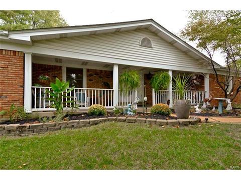1579 Englebrook Dr, Wildwood, MO 63011 photo 2