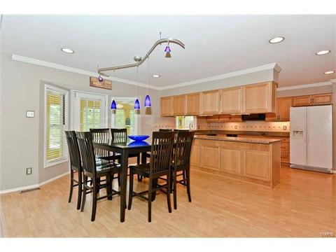 1579 Englebrook Dr, Wildwood, MO 63011 photo 8