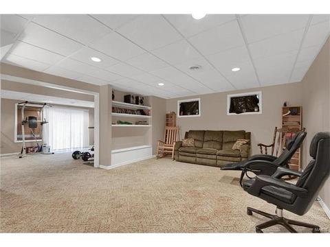 411 Pine Hollow Ct, Ballwin, MO 63021 photo 20