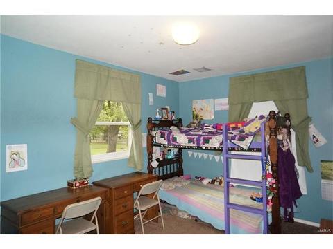 242 Howard Dr, Ballwin, MO 63021 photo 13