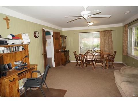 242 Howard Dr, Ballwin, MO 63021 photo 7