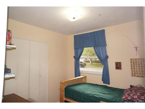 242 Howard Dr, Ballwin, MO 63021 photo 11