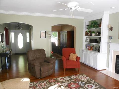 373 Carr Mnr, Ballwin, MO 63021 photo 14