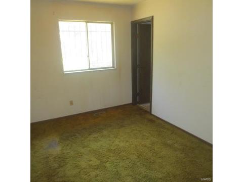 1458 Engelholm Ave, Saint Louis, MO 63133 photo 8