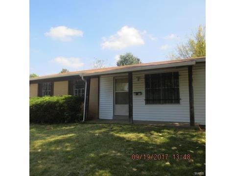 1458 Engelholm Ave, Saint Louis, MO 63133 photo 1