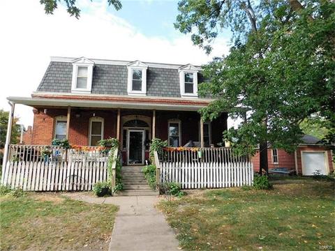 407 E Main St, Mount Olive, IL 62069 photo 1