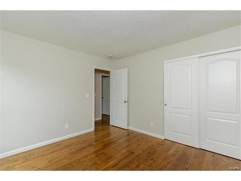 1736 Tralee Ln, Ballwin, MO 63021 photo 25