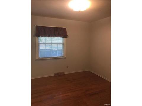 749 Sherwick Ter, Ballwin, MO 63021 photo 21