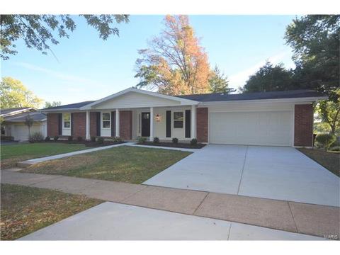 654 Tanglewilde, Ballwin, MO 63011 photo 2