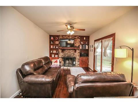 228 Rendina, Ellisville, MO 63011 photo 8