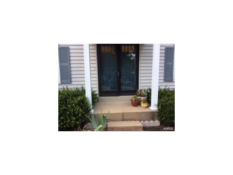 15 Hassam Ct, Ballwin, MO 63021 photo 3