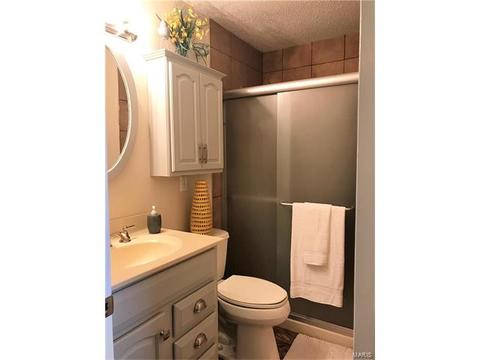338 Windyoak Dr, Ballwin, MO 63021 photo 6