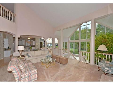 16010 Pierside Ln, Ellisville, MO 63021 photo 11