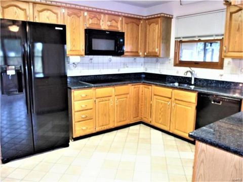 2681 Eisenbath Rd, O'fallon, MO 63366 photo 4
