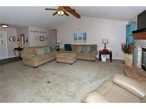 152 Keystone Crossing Dr, O'fallon, MO 63368 photo 11