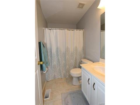 152 Keystone Crossing Dr, O'fallon, MO 63368 photo 16