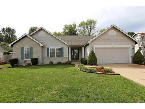 152 Keystone Crossing Dr, O'fallon, MO 63368 photo 1